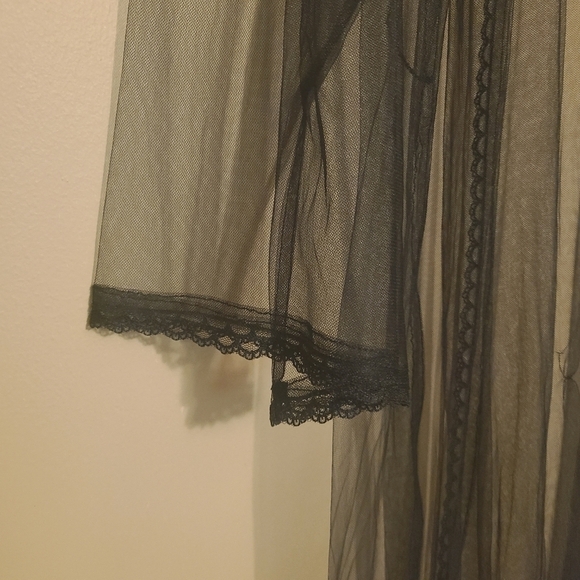 Gabi Fresh | Women's Black Betty Sheer Tulle Maxi Length Robe (US Size 14) - Picture 13 of 16